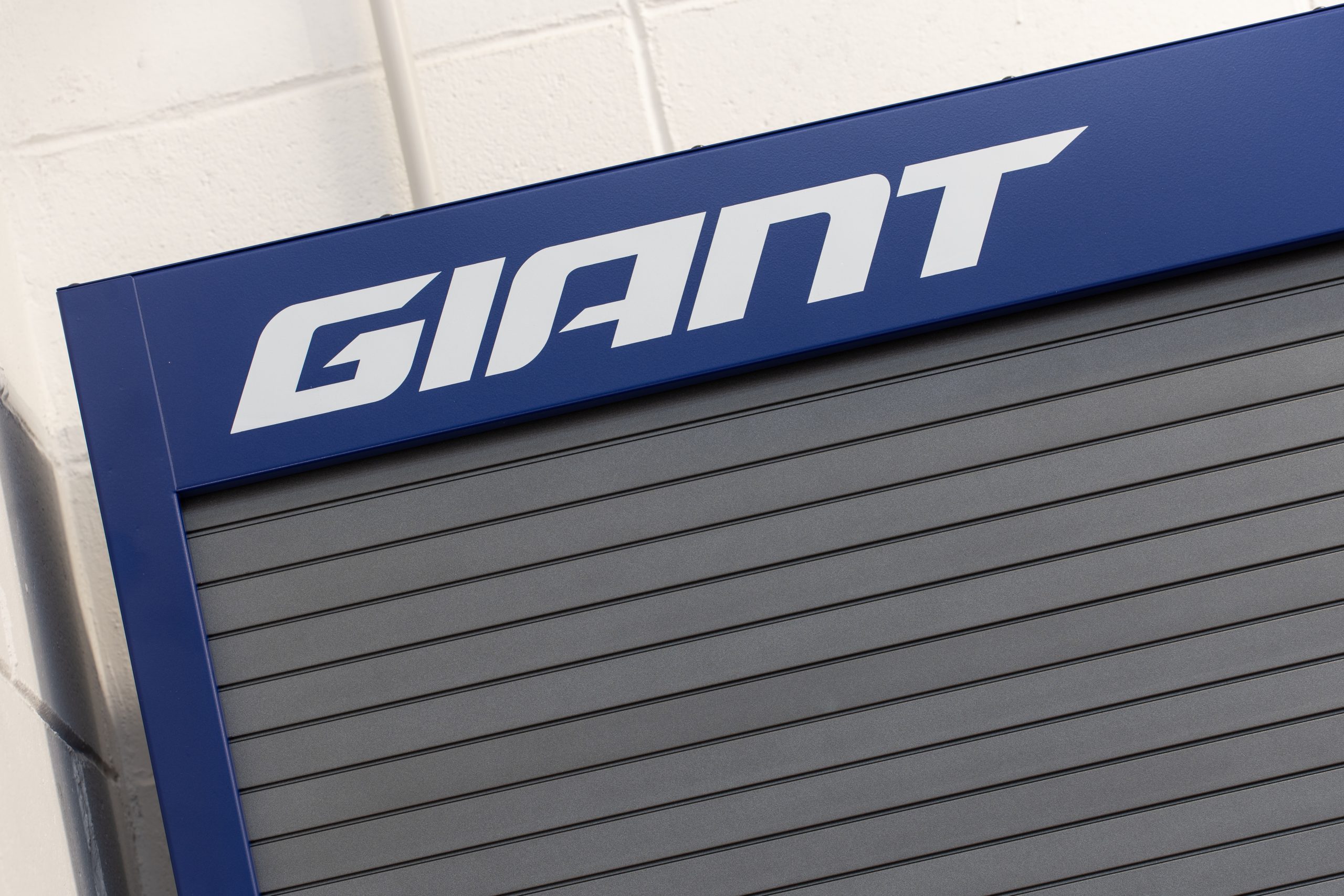Giant officina