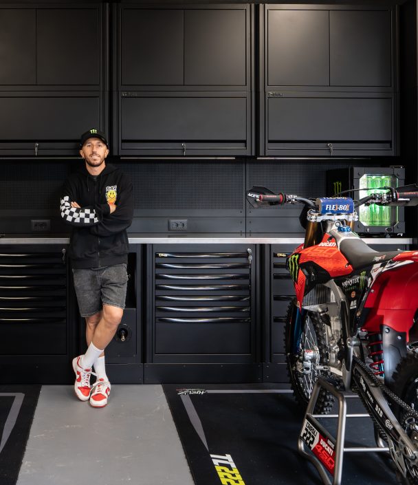 TONY CAIROLI’S WORKSHOP